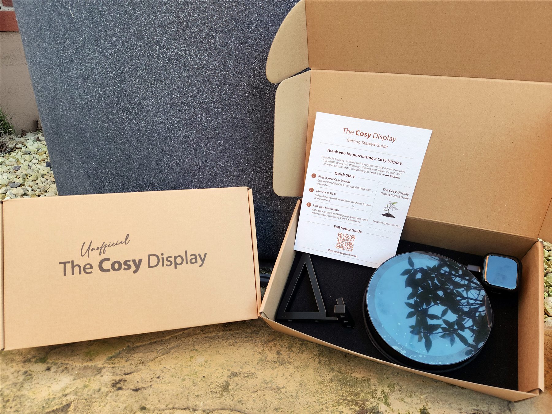 Packaged contents supplied with The Display